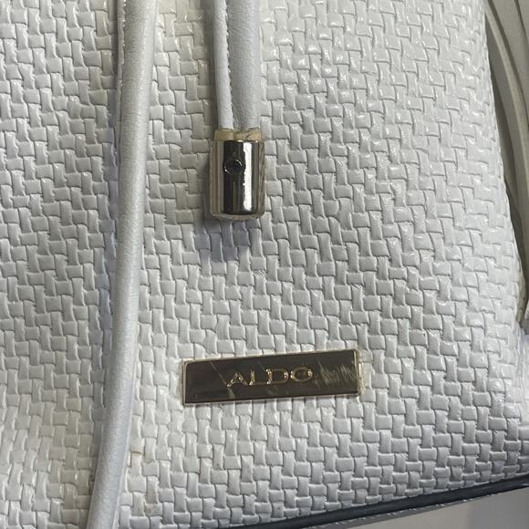 Aldo White W/Gold Woven Drawstring Bucket Bag Cross Body Convertible Top Handle - Picture 3 of 16
